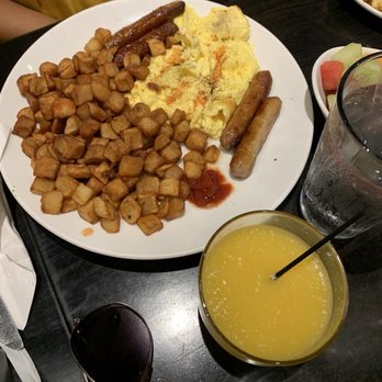 The Hudson Cafe - Breakfast is served! - Breakfast & Brunch Near Me - Detroit, Michigan