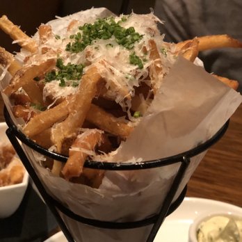Black's Bar & Kitchen - New American Near Me - Bethesda, Maryland