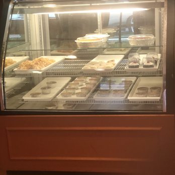 Borinquen Bakery - a display case filled with pastries - Bakeries Near Me - Newark, New Jersey Borinquen Bakery - a display case filled with pastries - Bakeries Near Me - Newark, New Jersey