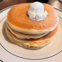 Pancakes R Us - And only her tenderness stopped me from bawling my eyes out  Big Classic Breakfast Combo from #PancakesRUs