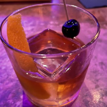 George's Keep - Old fashioned - Cocktail Bars Near Me - San Antonio, Texas George's Keep - Old fashioned - Cocktail Bars Near Me - San Antonio, Texas