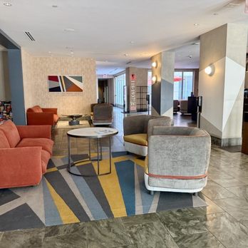 Hyatt Centric The Pike Long Beach - Lobby - Hotels Near Me - Long Beach, California