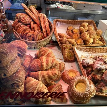 Moulin - Cafes Near Me - Laguna Beach, California Moulin - Cafes Near Me - Laguna Beach, California
