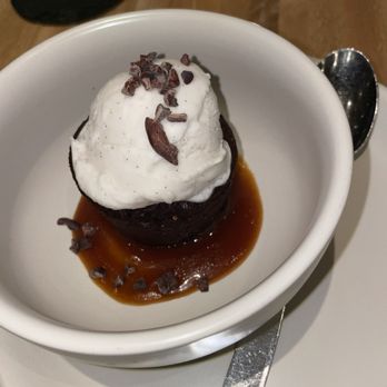 True Food Kitchen - Flourless Chocolate Cake - Vegetarian Near Me - Annapolis, Maryland True Food Kitchen - Flourless Chocolate Cake - Vegetarian Near Me - Annapolis, Maryland