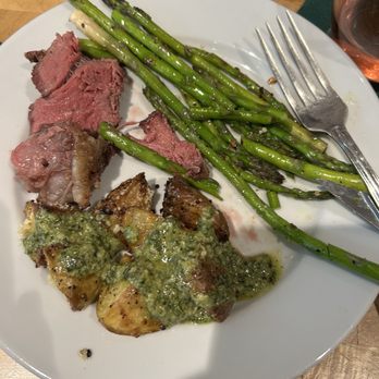 Well Done Cooking Classes - Steak, potatoes, and asparagus - Cooking Classes Near Me - Houston, Texas