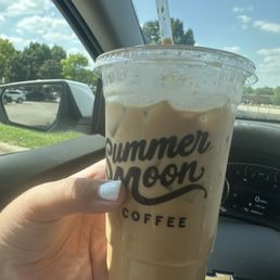 Strawberry Crumble Moon Latte Strawberry Crumble Moon Latte