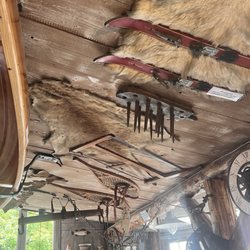 Canadian Corner - Roof
