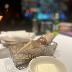 The Cheesecake Factory - Bread and butter