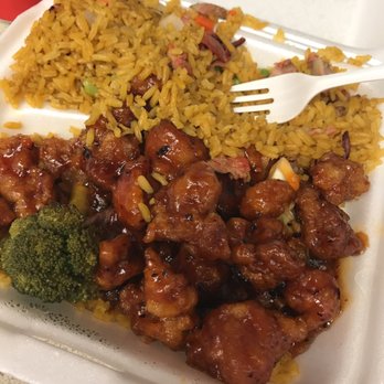 China Hut - Fast food or not I have been to enough Chineese take out to know there should be more chicken in the orange chicken! - Chinese Near Me - Boynton Beach, Florida