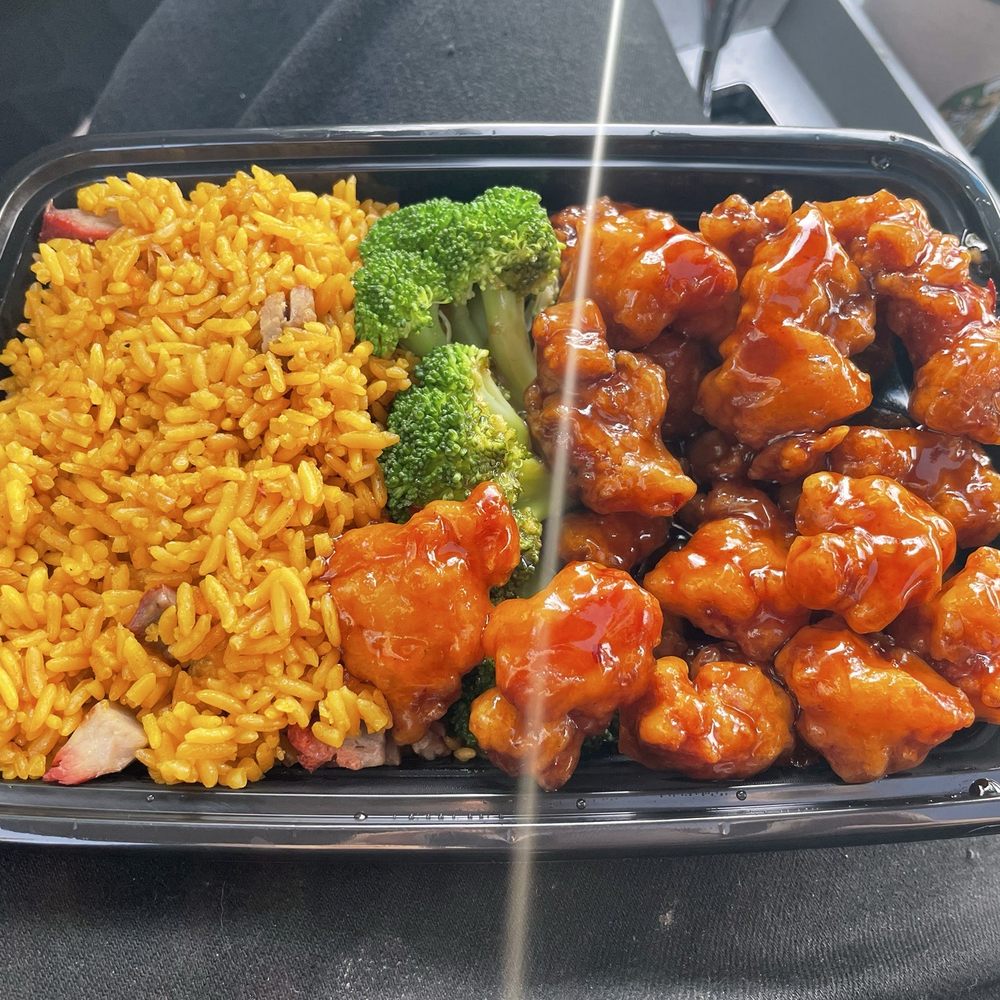 The best general Tao's chicken you'll find. The best general Tao's chicken you'll find.