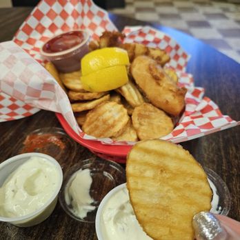 Sand Bar and Grill - Delicious chips - American Near Me - Juneau, Alaska Sand Bar and Grill - Delicious chips - American Near Me - Juneau, Alaska