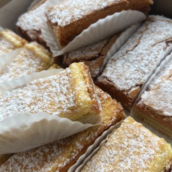 Sconees Bakery - Bakeries Near Me - Honolulu, Hawaii