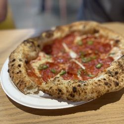Mozz Pizza - Serrano Honey pizza
