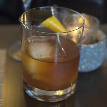 Decant - Collins old fashioned - New American Near Me - Medford, Oregon