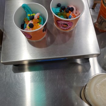 Forever Yogurt - Ice Cream & Frozen Yogurt Near Me - La Grange, Illinois