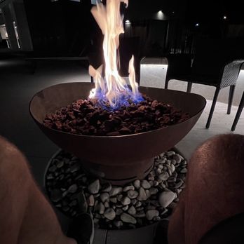 Hoodoo Moab, Curio Collection by Hilton - Fire pit - Hotels Near Me - Moab, Utah Hoodoo Moab, Curio Collection by Hilton - Fire pit - Hotels Near Me - Moab, Utah