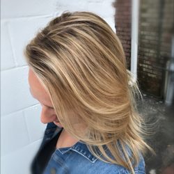 Studio 111 Hair & Nails