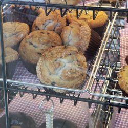 7-Eleven - Craving a FLY muffin??? This IS disgusting .Angel didnt care....they did nothing about it LOOK CLOSELY THE FLY WAS ALL OVER THE MUFFINS...