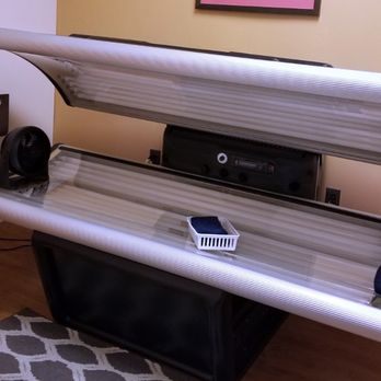 Paradise Island Tan - Level 2 Bed - Spray Tanning Near Me - Holmes, Pennsylvania Paradise Island Tan - Level 2 Bed - Spray Tanning Near Me - Holmes, Pennsylvania