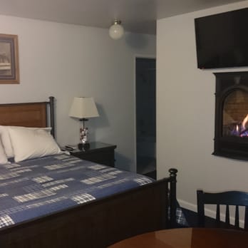 Majestic Rockies Motel - New rooms for 2016 Gas Fireplace for 60 dollars a night - Hotels Near Me - Sandy, Utah Majestic Rockies Motel - New rooms for 2016 Gas Fireplace for 60 dollars a night - Hotels Near Me - Sandy, Utah