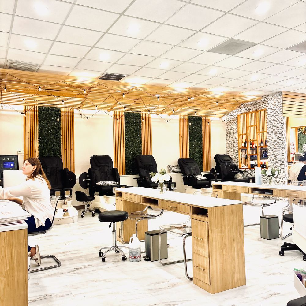 O’leisure Nails and Day Spa