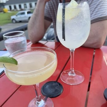 Patrick Henry's - Burgers Near Me - Coxsackie, New York