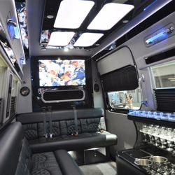 Chic's Limousine - Inside New Mercedes Sprinter