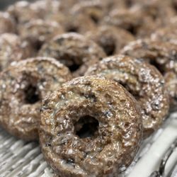 Leavitt's Country Bakery - Blueberry glazed