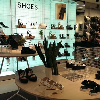 Topshop - Women's Clothing Near Me - Amsterdam, New Hampshire