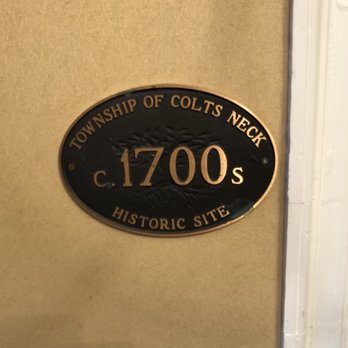 4JG's Vineyards - Tasting room and store are in a historic building - Wine Tasting Room Near Me - Colts Neck, New Jersey