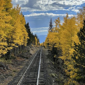 Leadville Railroad - Beautiful Colorado foliage. - Tours Near Me - Leadville, Colorado Leadville Railroad - Beautiful Colorado foliage. - Tours Near Me - Leadville, Colorado
