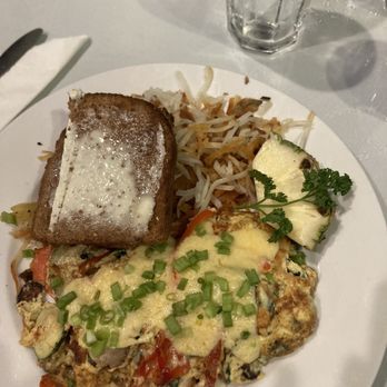 Sandpiper Cafe - Breakfast & Brunch Near Me - Juneau, Alaska