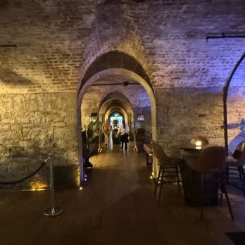 Urban Brewing - Interior - Restaurants Near Me - Dublin, D