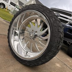 Precision Wheel Polishing - 24x14 American Force Sanded & Polished