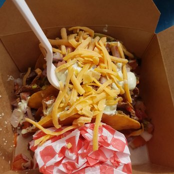 Completo - Tacos - Latin American Near Me - Toronto, Ontario