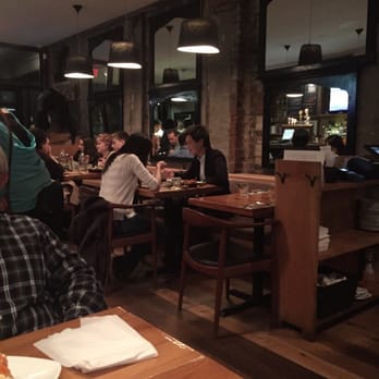 Barque Smokehouse - Inside ambiance - Barbeque Near Me - Toronto, Ontario