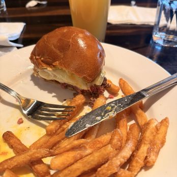 Coastal Craft Kitchen & Bar - Cheeseburger - Bars Near Me - Atlantic City, New Jersey Coastal Craft Kitchen & Bar - Cheeseburger - Bars Near Me - Atlantic City, New Jersey