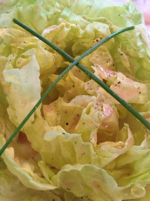 Le Square Trousseau by null