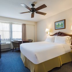 IHG Army Hotels - Moon Hall - This is one our Queen Bed standard rooms that are on our 3rd, 4th, 5th and 6th floors of Moon Hall