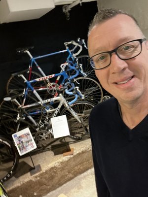 Mellow Johnny's by null