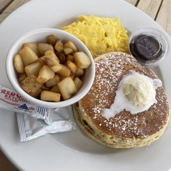 Con Huevos - Trifecta - Breakfast & Brunch Near Me - Louisville, Kentucky Con Huevos - Trifecta - Breakfast & Brunch Near Me - Louisville, Kentucky