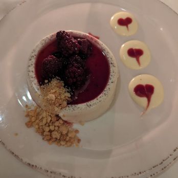 Carmine's - Pannacota - Italian Near Me - Bellevue, Washington