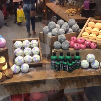 Lush - Cosmetics & Beauty Supply Near Me - Orlando, Florida