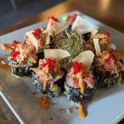 Fuji Ramen and Sushi - Kazuya feature roll