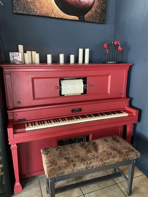 Cafe-Boutique PIANO by null