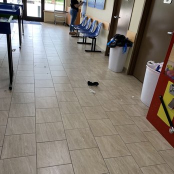 Cherry Street Washateria - Laundromat Near Me - Tomball, Texas
