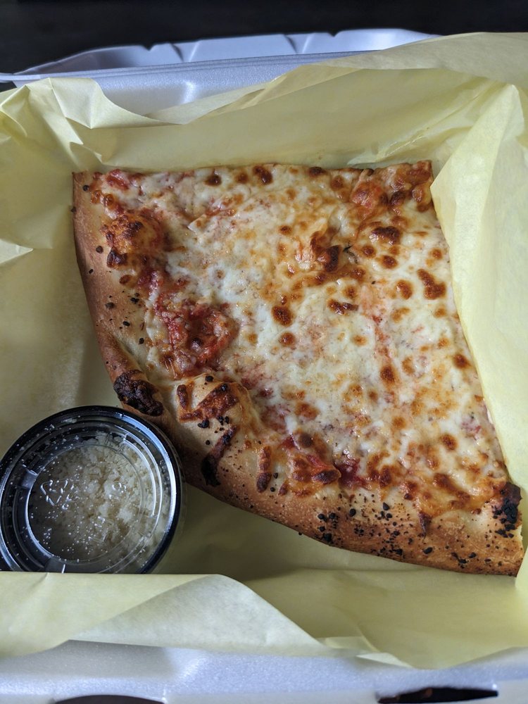 HALF PINT PIZZA PUB Updated May 2024 87 Photos & 206 Reviews 2710