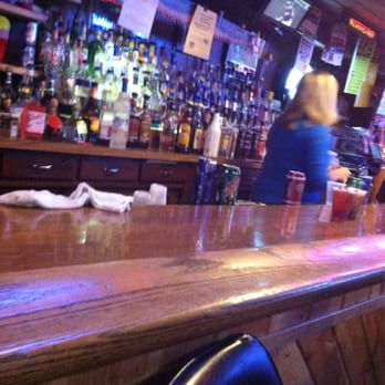 Red Door Bar - people sitting at the bar - Nightlife Near Me - Belle Plaine, Minnesota Red Door Bar - people sitting at the bar - Nightlife Near Me - Belle Plaine, Minnesota