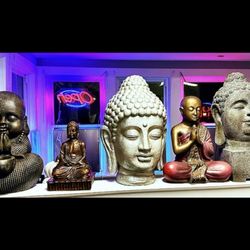 Psychic Vision - Buddha decor in the Psychic Vision.