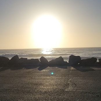Nick's Seafood Restaurant - Wat hing the sun set - Seafood Near Me - Pacifica, California Nick's Seafood Restaurant - Wat hing the sun set - Seafood Near Me - Pacifica, California